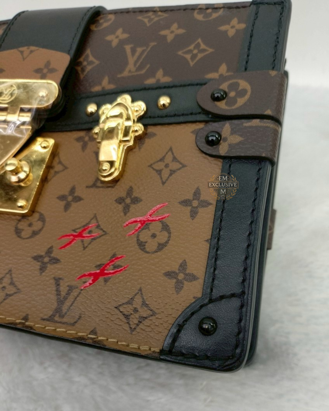Trunk Clutch Monogram Reverse