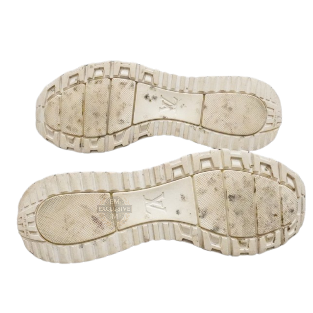 Runaway Mesh Leather