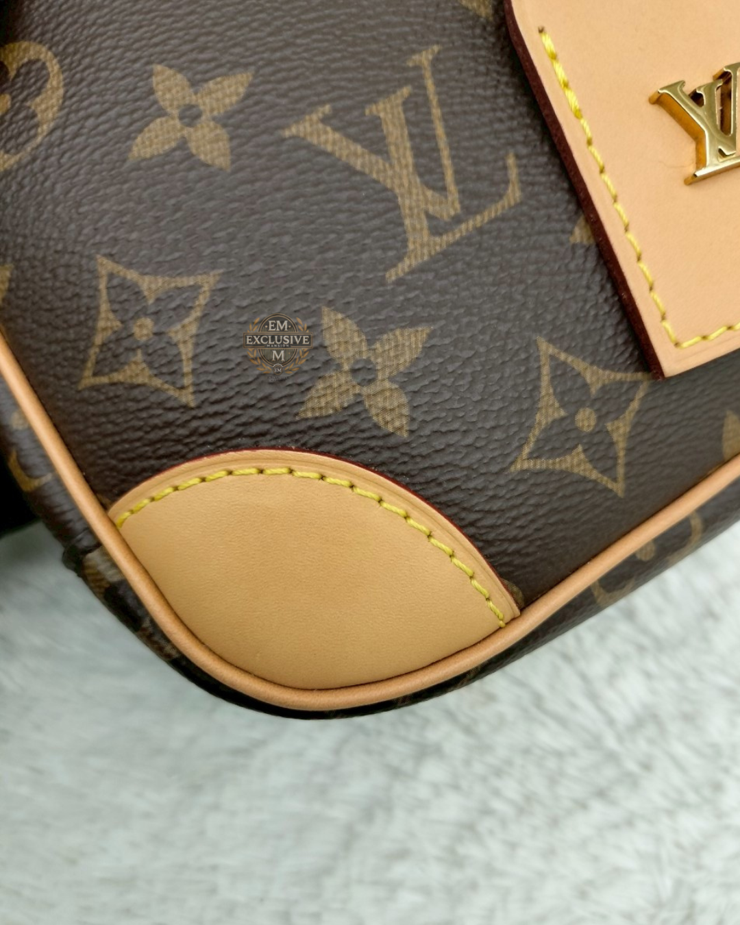 LV Deauville Mini Monogram