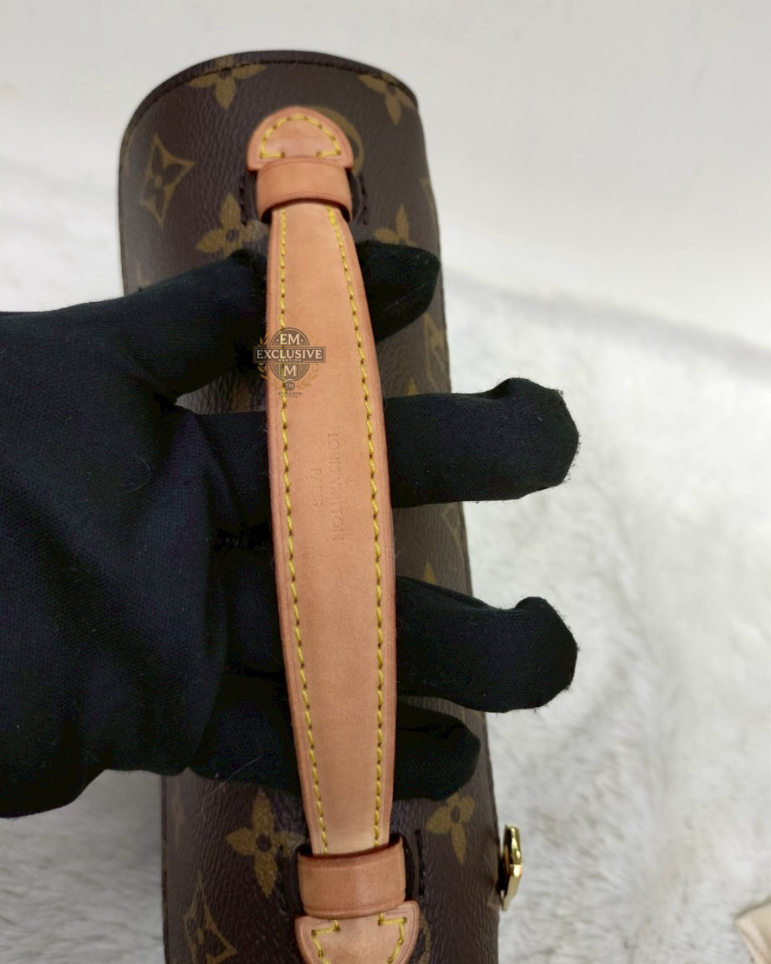 LV Pochette Metis Eastwest