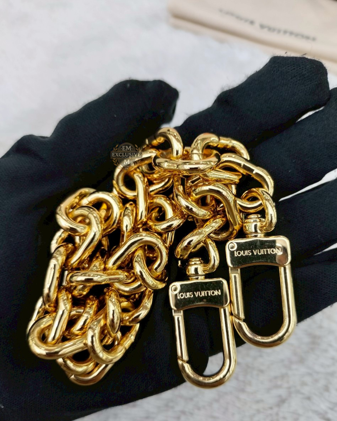 LV Pochette Metis Eastwest
