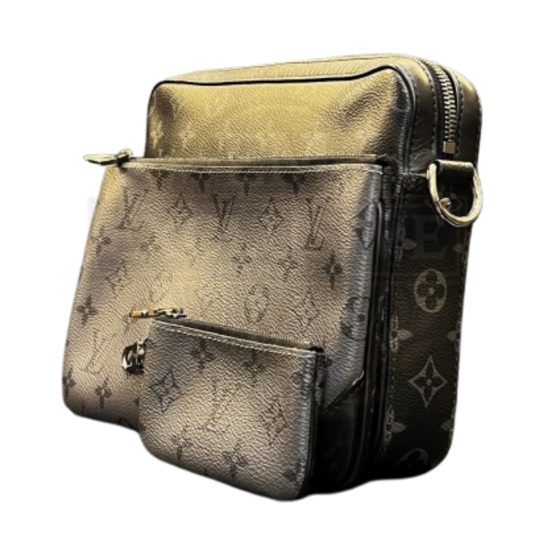 Trio Messenger Bag