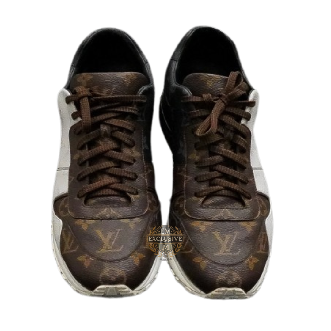 Runaway Sneakers OG