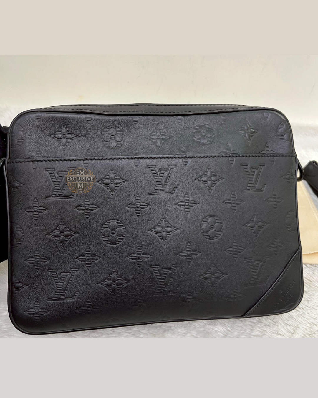 LV Duo Messenger