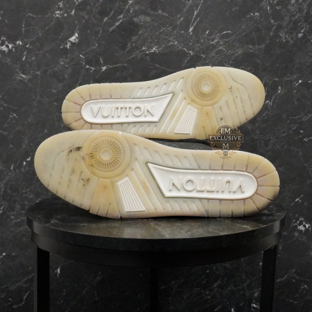 Trainer Monogram Black