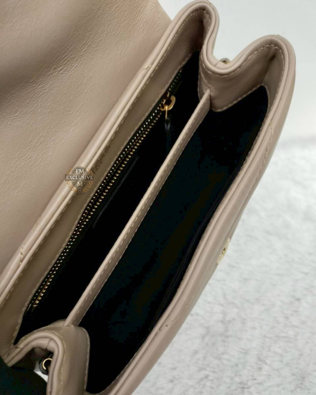 YsL Lou Lou Toy Chevron Beige