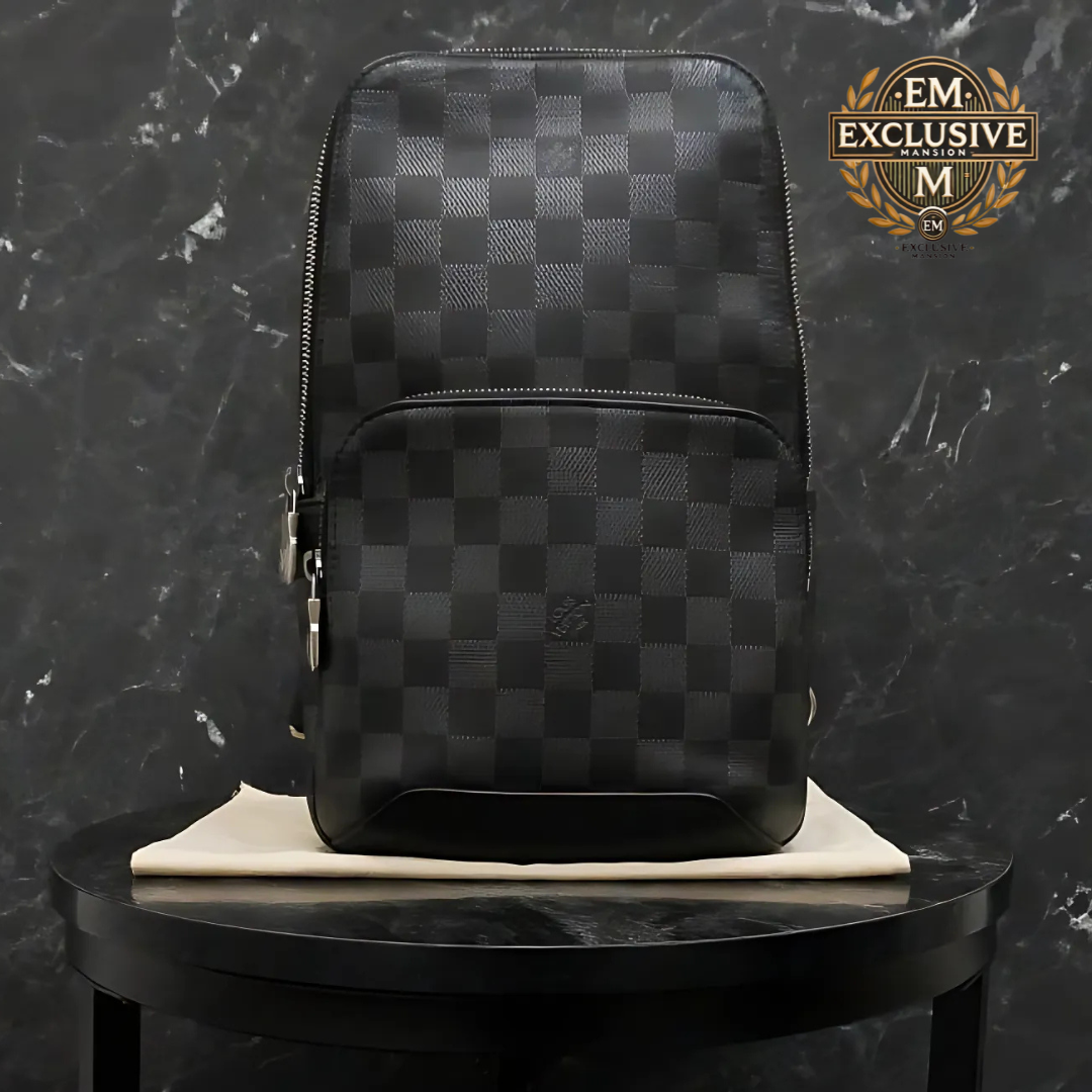 venue Infini Leather Slingbag