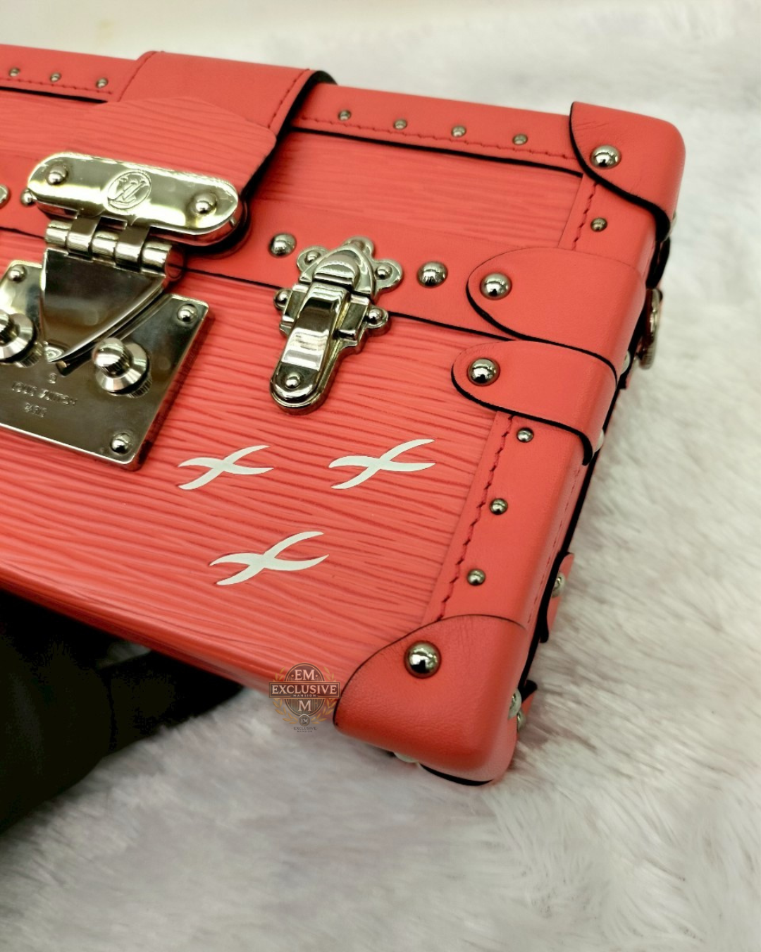 LV Petite Malle Trunk