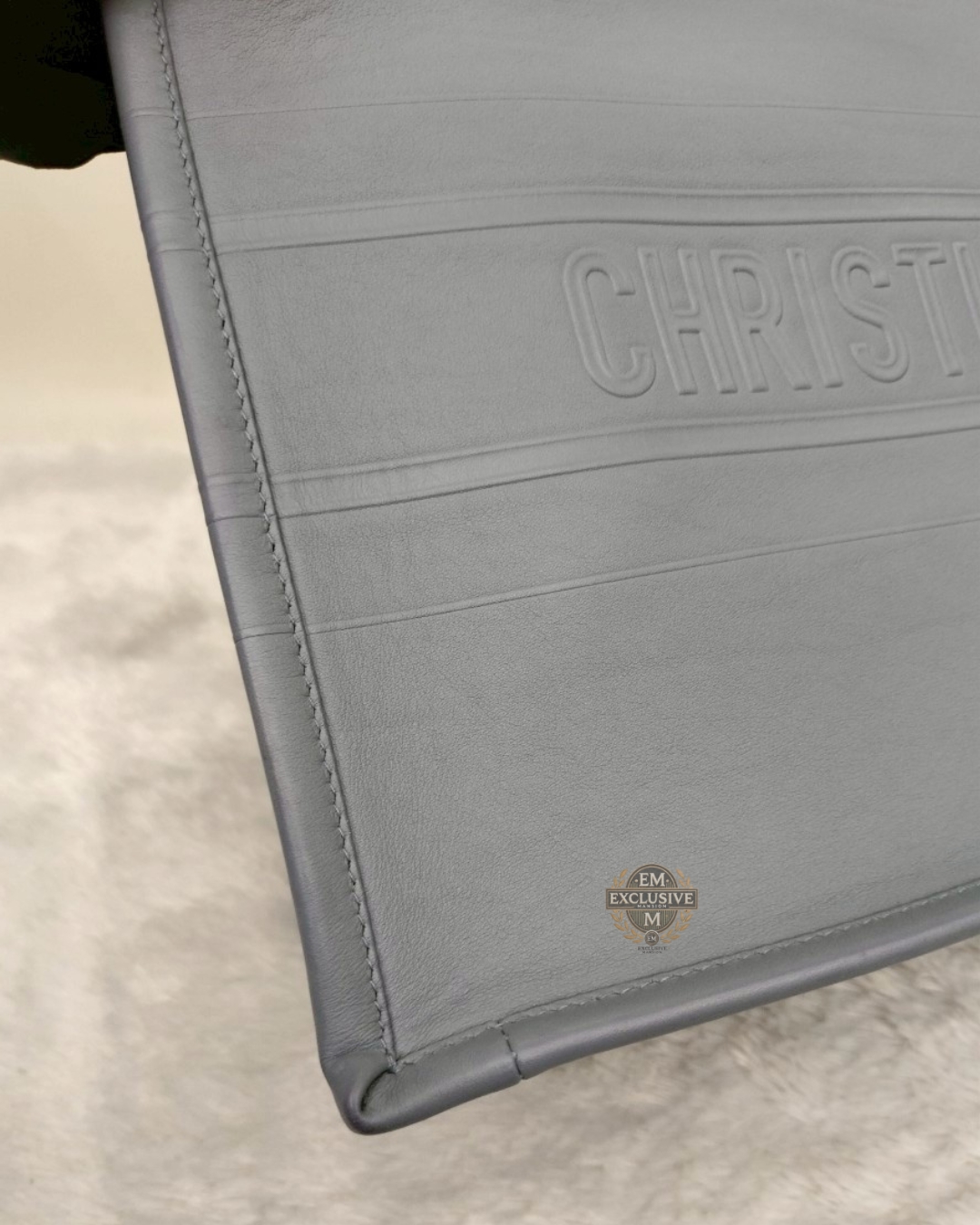Dior Tote Book Medium