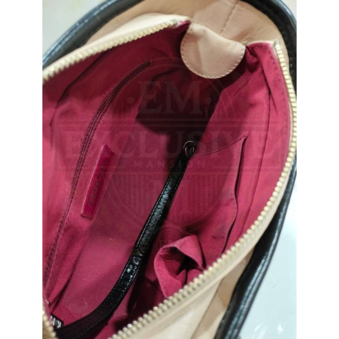 Gabrielle Small Beige Black