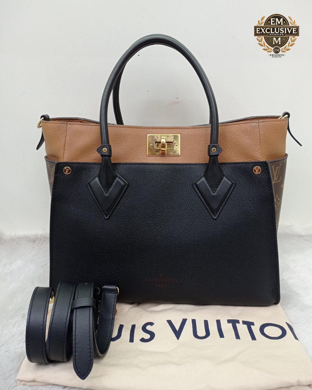 LV On My Side MM Monogram Taurillon