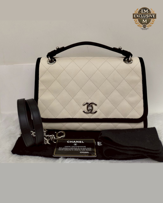 CHANEL Flap Caviar