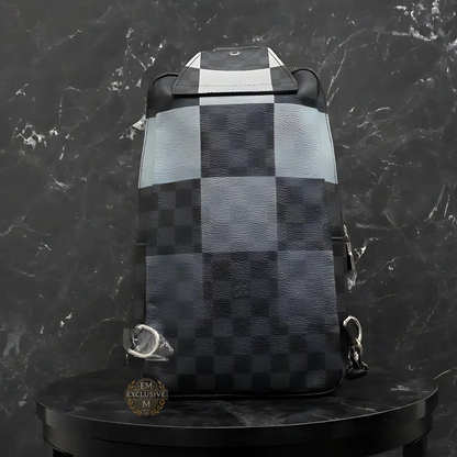 Avenue Damier 3D Slingbag