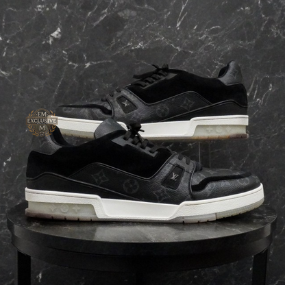 Trainer Monogram Black