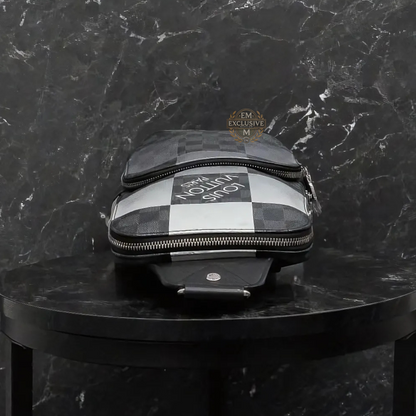 Avenue Damier 3D Slingbag
