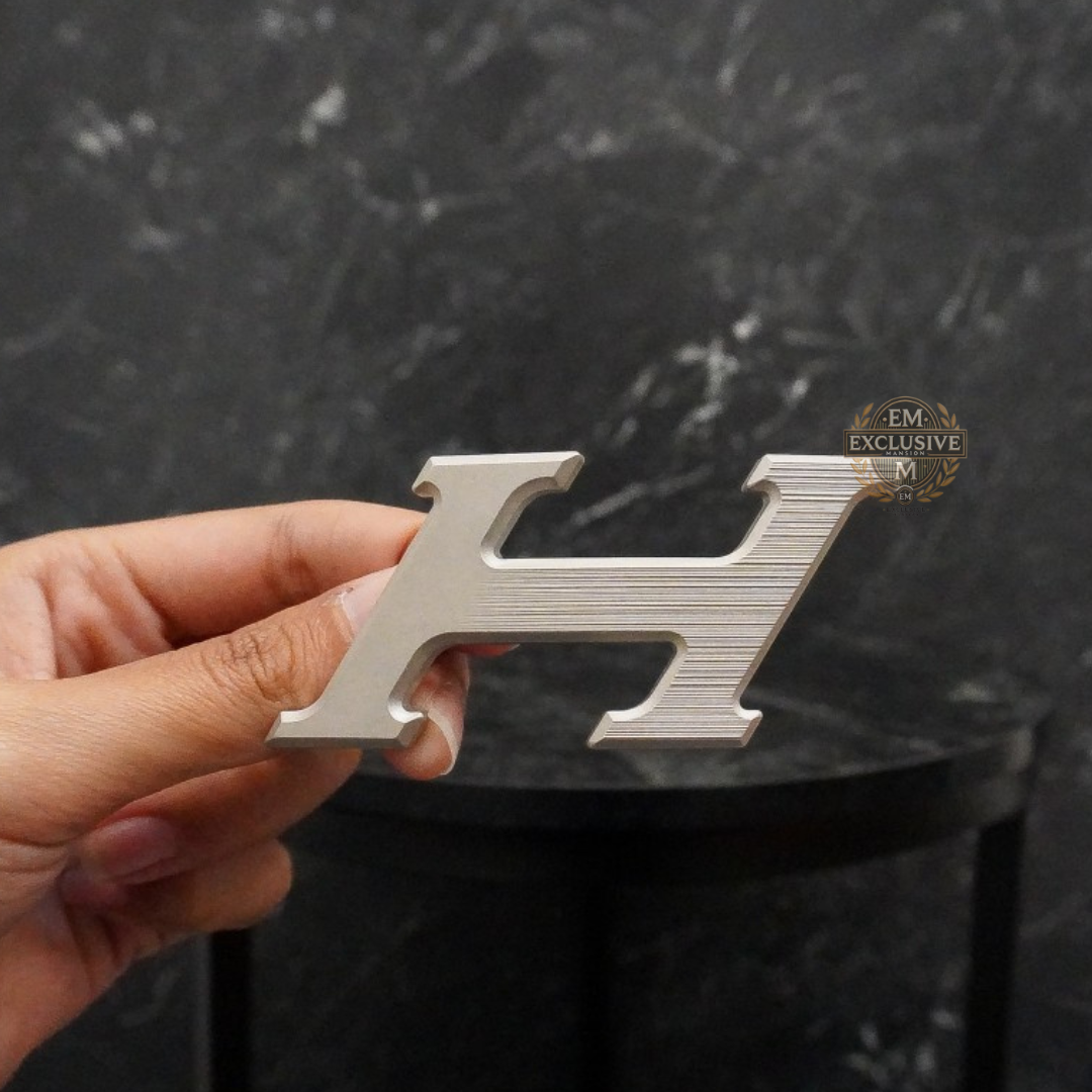 H belt Buckle Silver