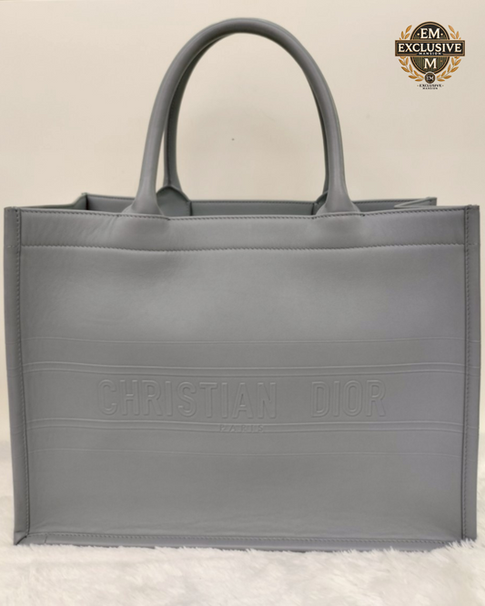 Dior Tote Book Medium