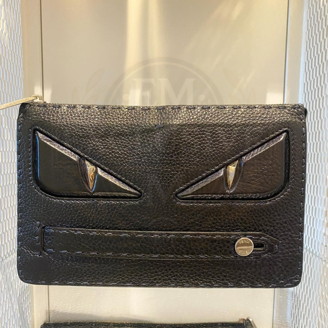 Eye Monster Handling Clutch