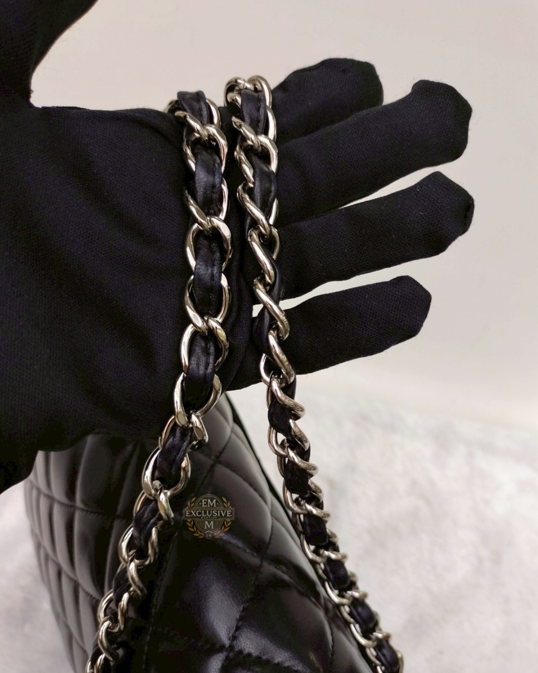 Chanel Maxi Lamb Black