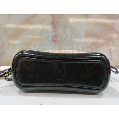 Gabrielle Small Beige Black