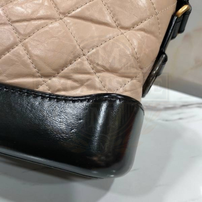 Gabrielle Small Beige Black