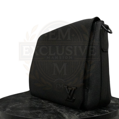 Take Off Aerogram Messenger Bag 2023