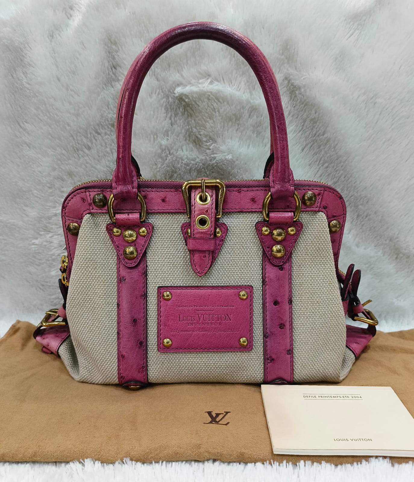 LV Sac de Nuit MM Toile Trianon Canvas