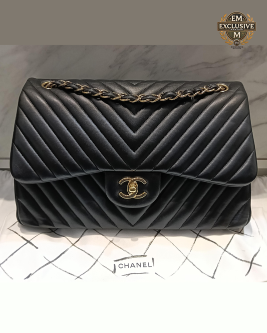 Chanel Jumbo Chevron