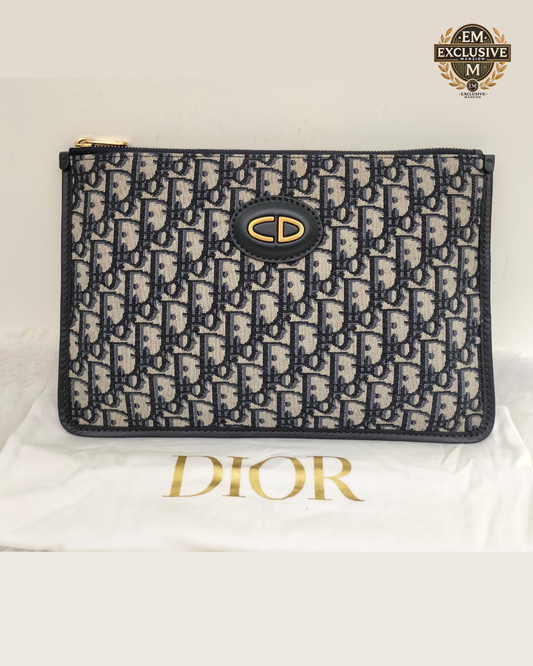 Dior Clutch Logogram